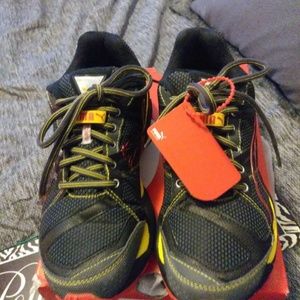 New Mens Pumas 7.5 New In Box